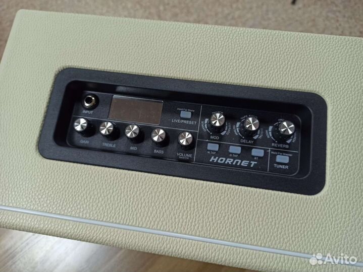 Гитарный комбоусилитель Mooer DH07 Hornet 30WH