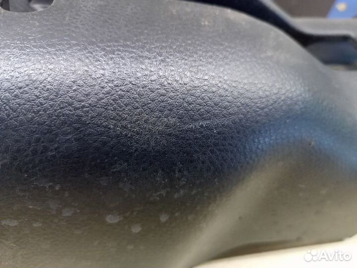 Кожух рулевой колонки нижний mitsubishi Outlander (CU) 2003-2009