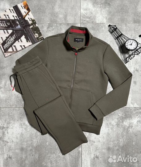 Спортивный костюм мужской Kiton