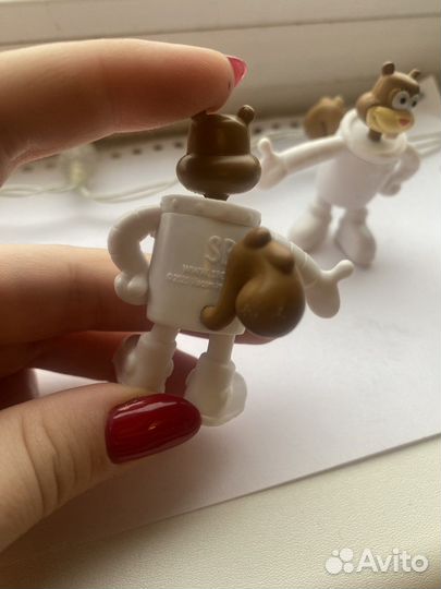 Фигурки персонажей из Спанч Боба