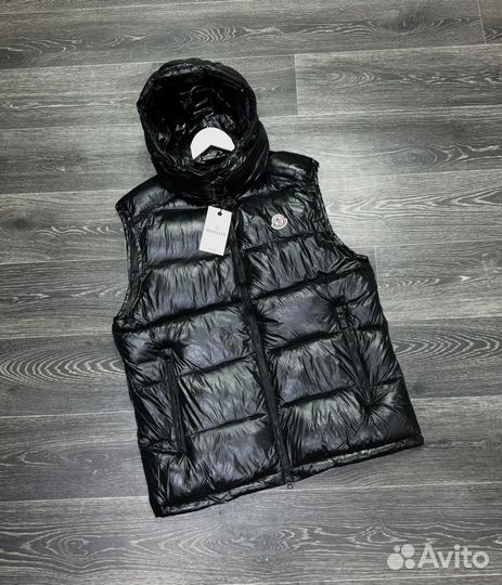 Жилет Moncler