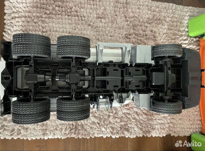 Бензовоз bruder