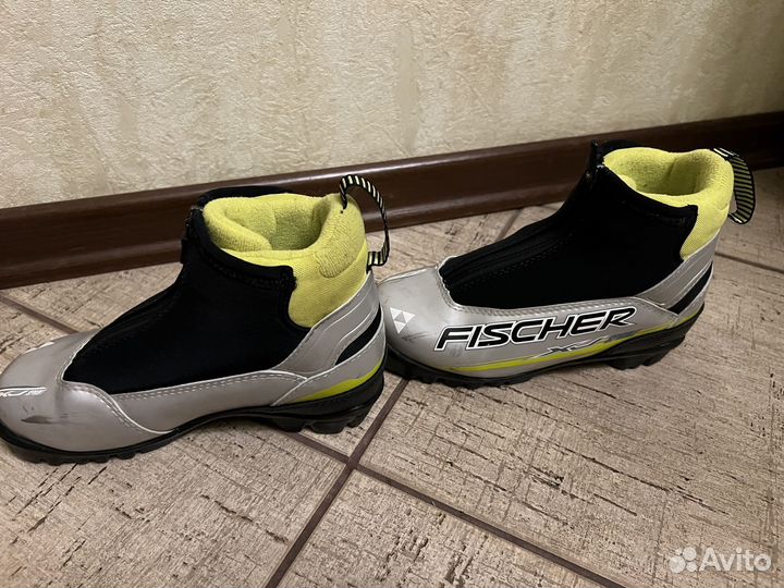 Лыжные ботинки fischer