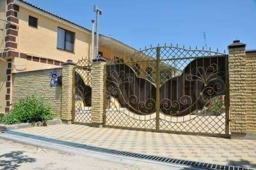 Комната 15 м², 2/2 эт.