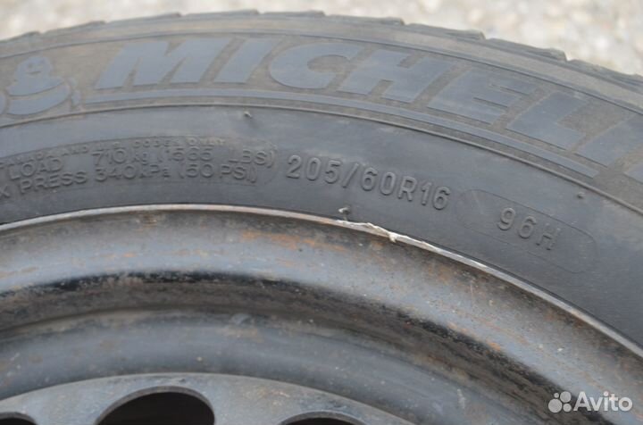 Michelin X-Ice XI3 205/60 R16 96H