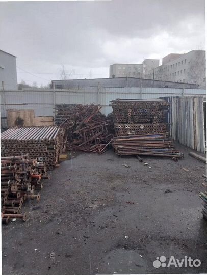 Телескопические стойки Металлические