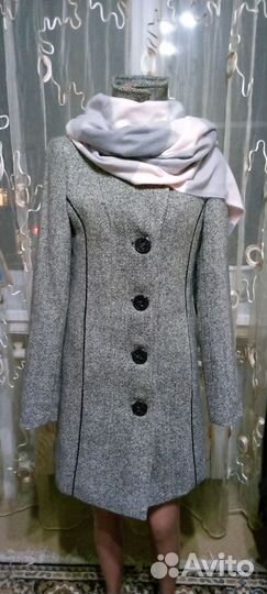Пальто женское демисезонное классика р-р 44-46