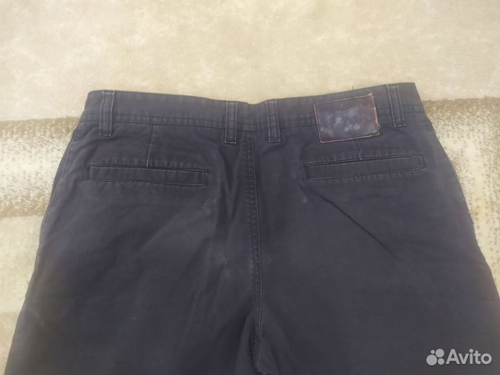Джинсы мужские