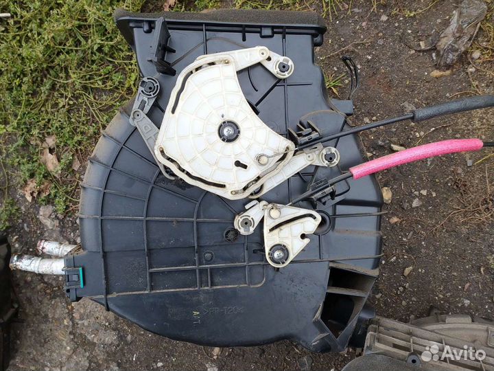 Печка hyundai accent 2004 года