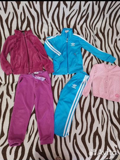 На девочку 4-5лет