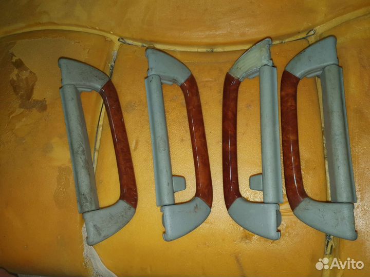 Ручки потолка дерево на мерседес 220
