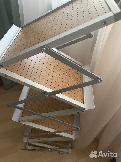 Буклетница двусторонняя в чемоданчике