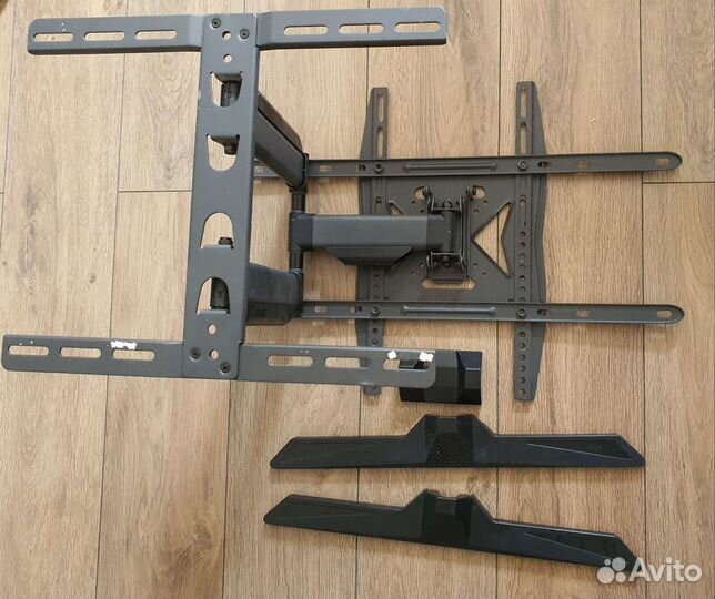 Кронштейн для телевизора поворотный