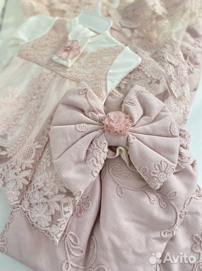 Шикарный конверт +комплект на выписку(новый)