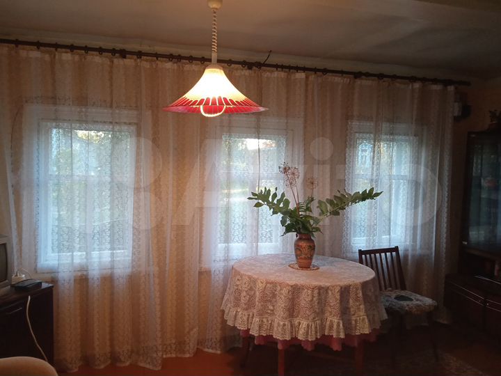 Дом 56 м² на участке 13 сот.