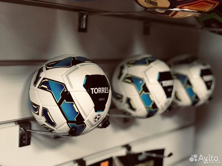 Новые футбольные мячи