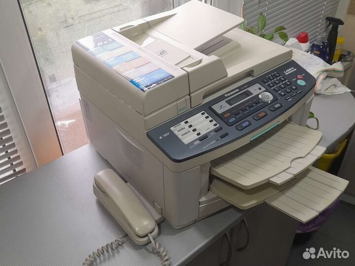 Panasonic KX-FLB813 мфу Копир сканер принтер факс