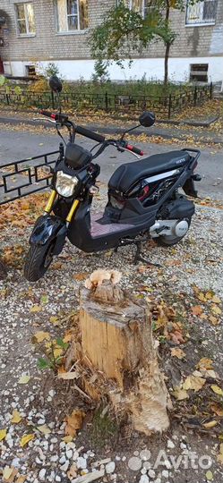 Скутер Vento Naked