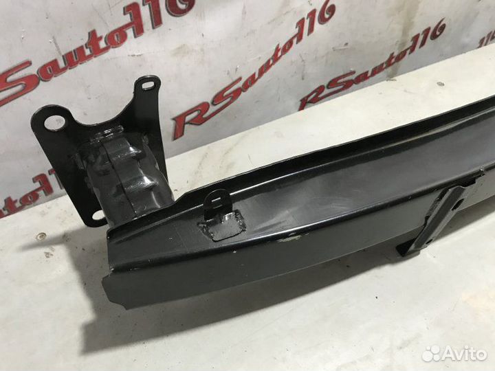 Усилитель бампера передний Skoda Fabia 2