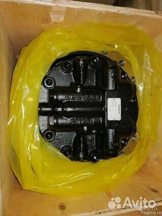 Редуктор Хода c Мотором Hitachi ZX200-3