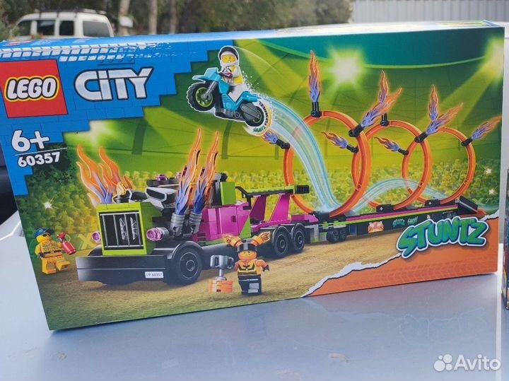 Набор новый Конструктор Lego 60357