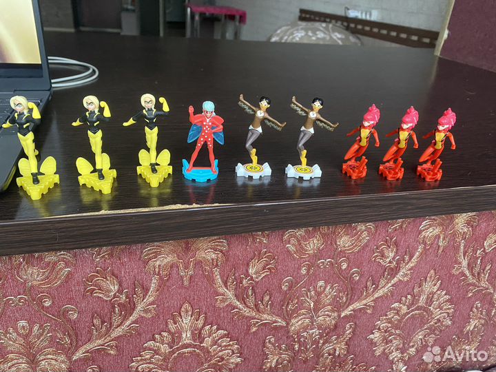 Киндер сюрприз леди баг