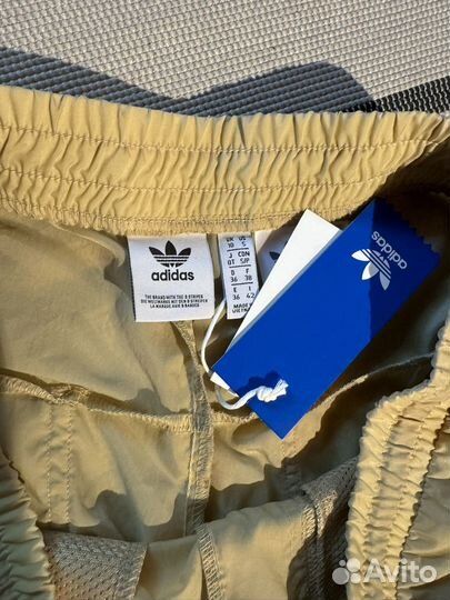 Шорты adidas женские