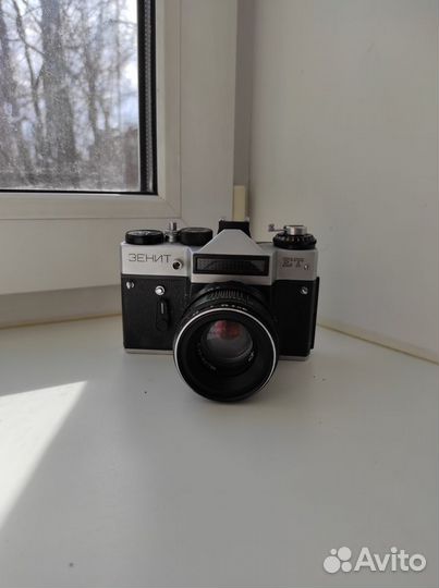 Плёночный фотоаппарат Zenit ET