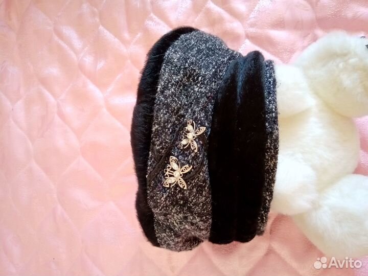 Шапки женские 2 шт