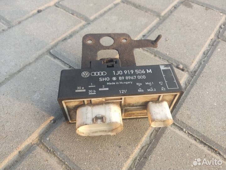 Блок управления вентилятором 1.4 Шкода Фабия 1