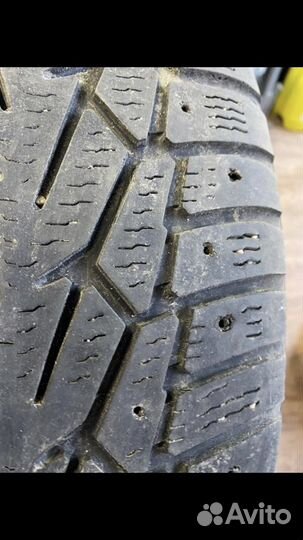 Nokian Tyres Hakkapeliitta 7 215/55 R16