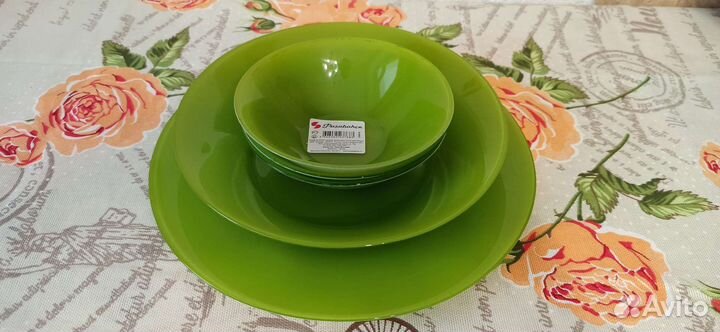 Набор тарелок