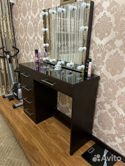 Трельяж с зеркалом