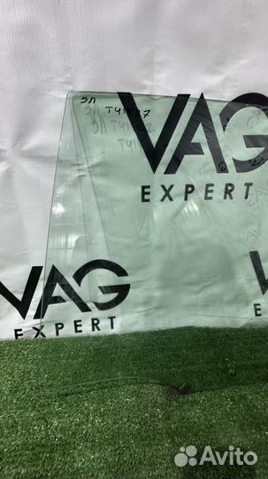 Стекло двери задней левой Skoda Octavia A7