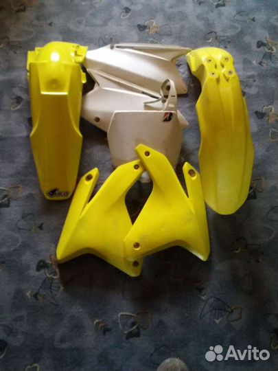 Запчасти для RMZ450 2008г