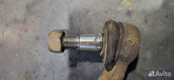 Наконечник рулевой тяги левый mercedes CLK Поколен