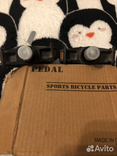 Педали на велосипед с ключом для устоновки