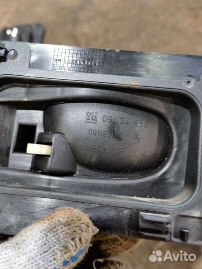 Ручка двери передняя правая opel vectra b