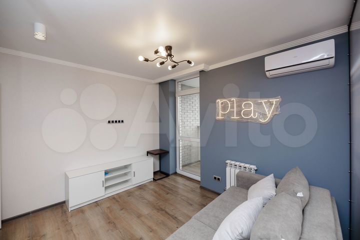 3-к. квартира, 80 м², 7/17 эт.