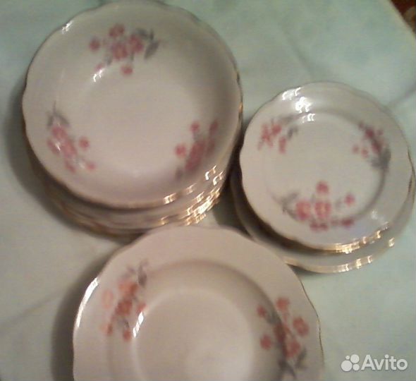 Сервиз столовый (Дулево), розовый цветок