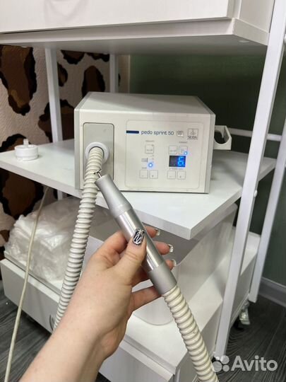 Аппарат для педикюра с пылесосом