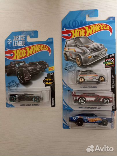 Hot wheels машинки