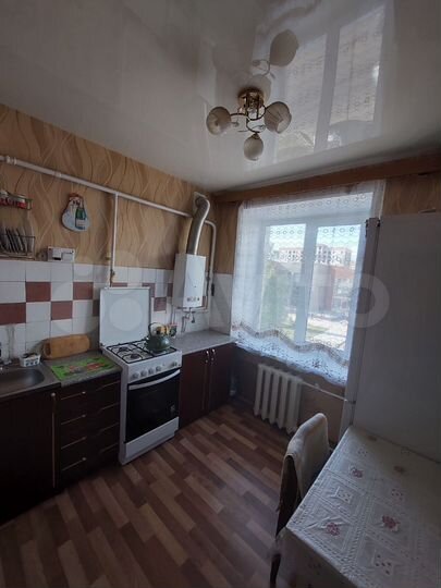 2-к. квартира, 45 м², 4/4 эт.