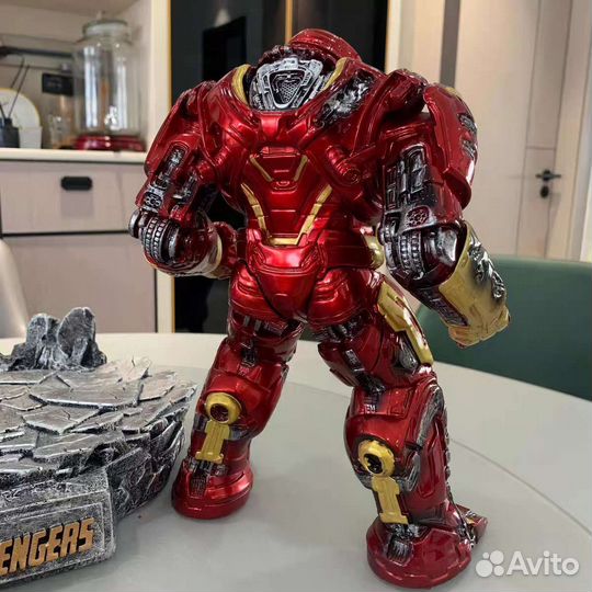 Халкбастер Фигурка Мстители железный Человек 33 см
