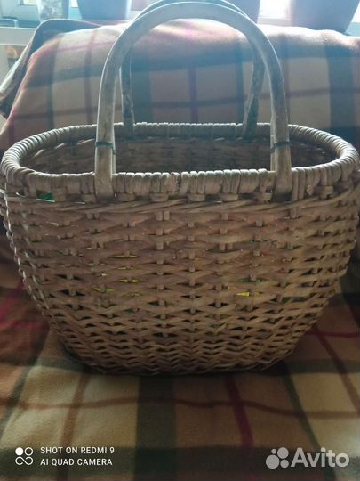 Корзина плетеная большая
