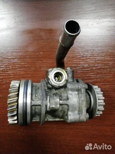 Насос гидроусилителя руля Volkswagen Touareg 2006