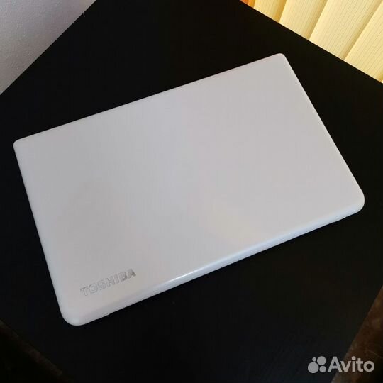 Ноутбук Toshiba C50-A-L3W (133250)