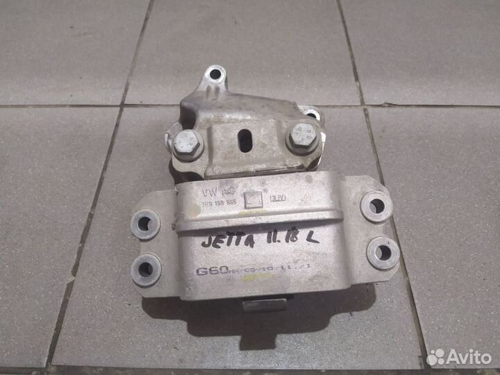 Подушка двигателя Фольксваген джетта 6 Октавия А5