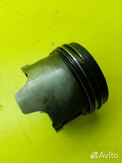 Поршень Mazda Bongo SS28M R2 1999