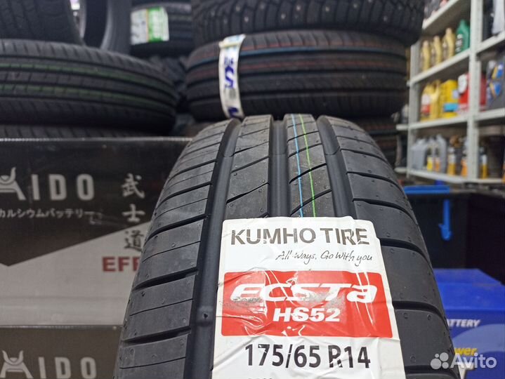 Kumho Ecsta HS52 175/65 R14 82H